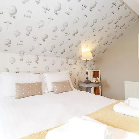 Church View Casa de Férias *