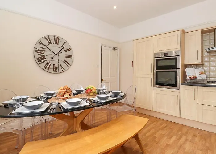 بيت للعطل Church View